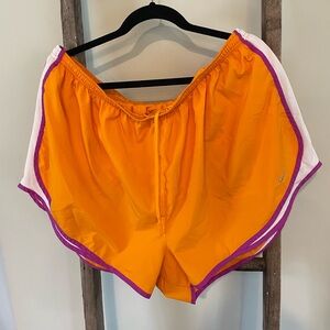 Nike Tempo plus size shorts